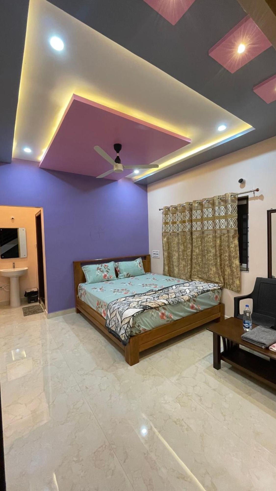 Mamatha Guest Inn Хампи Экстерьер фото
