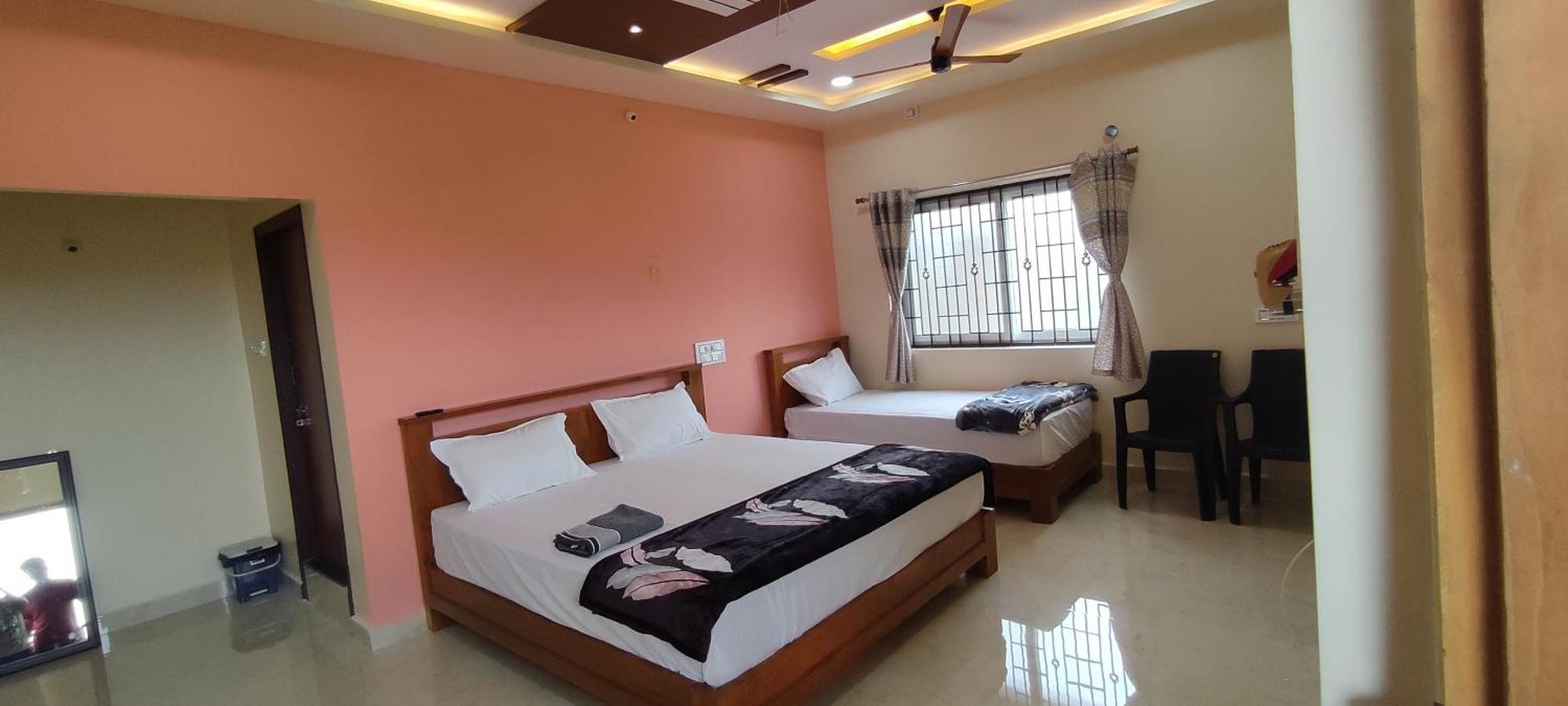 Mamatha Guest Inn Хампи Экстерьер фото